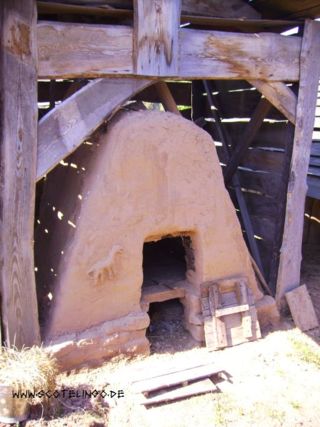 Backofen im Wikingerdorf Alfeld